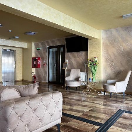 Hotel Mara Brăila Esterno foto