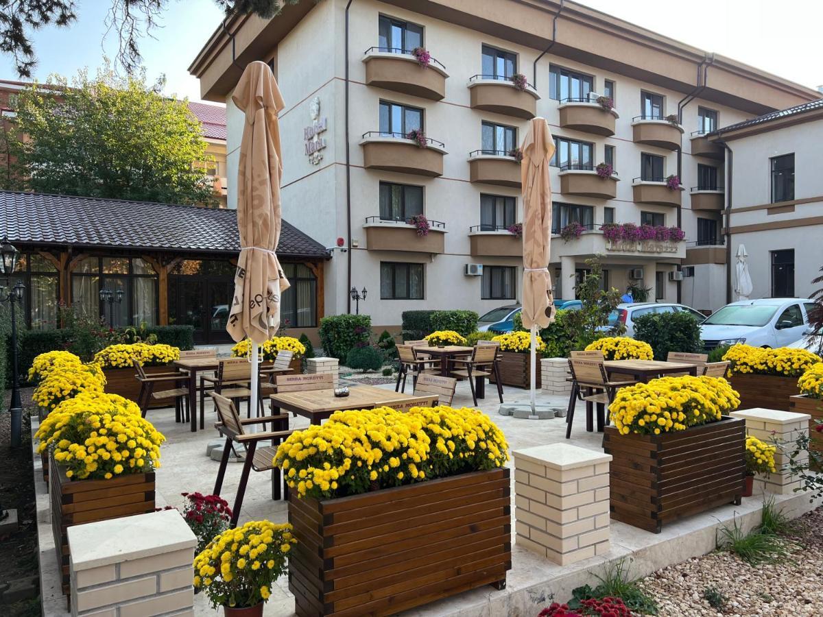 Hotel Mara Brăila Esterno foto